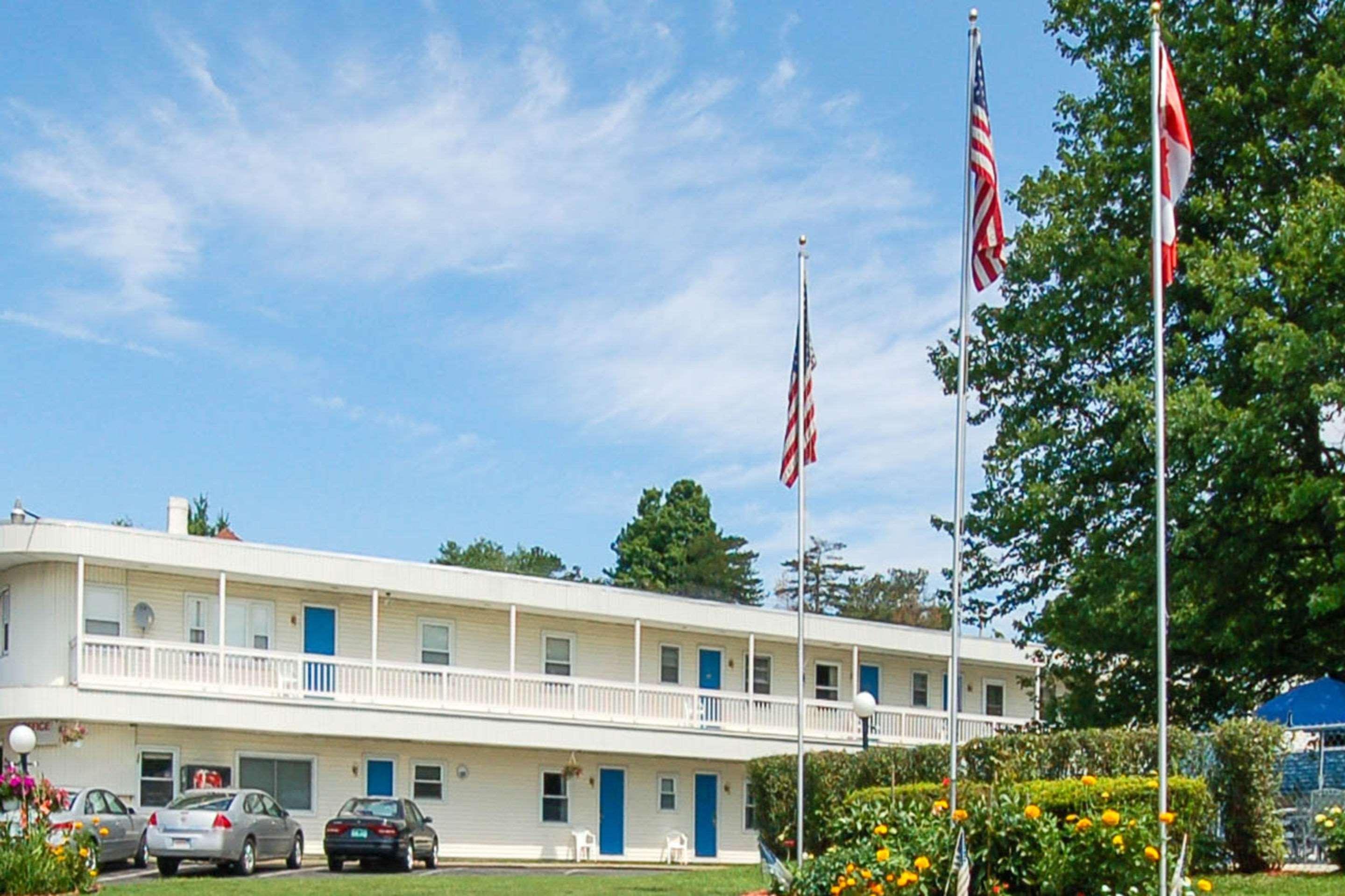Rodeway Inn Rutland Exterior photo