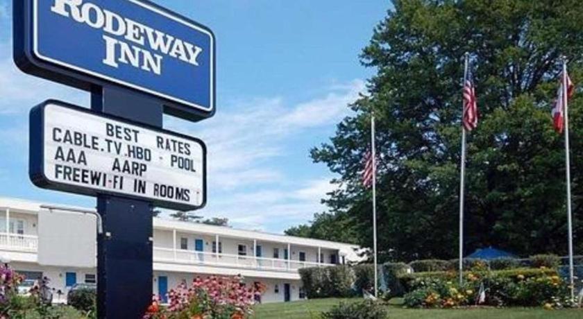 Rodeway Inn Rutland Exterior photo